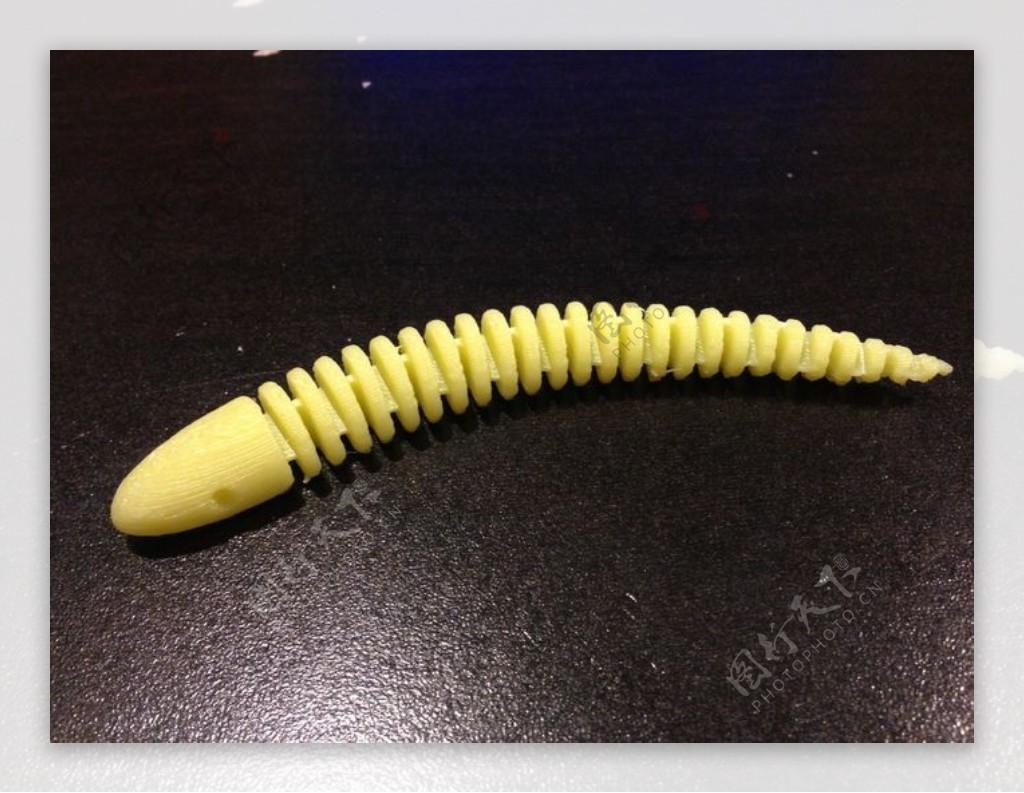 蠕动的蛇蜗杆蜗轮弯曲的方法