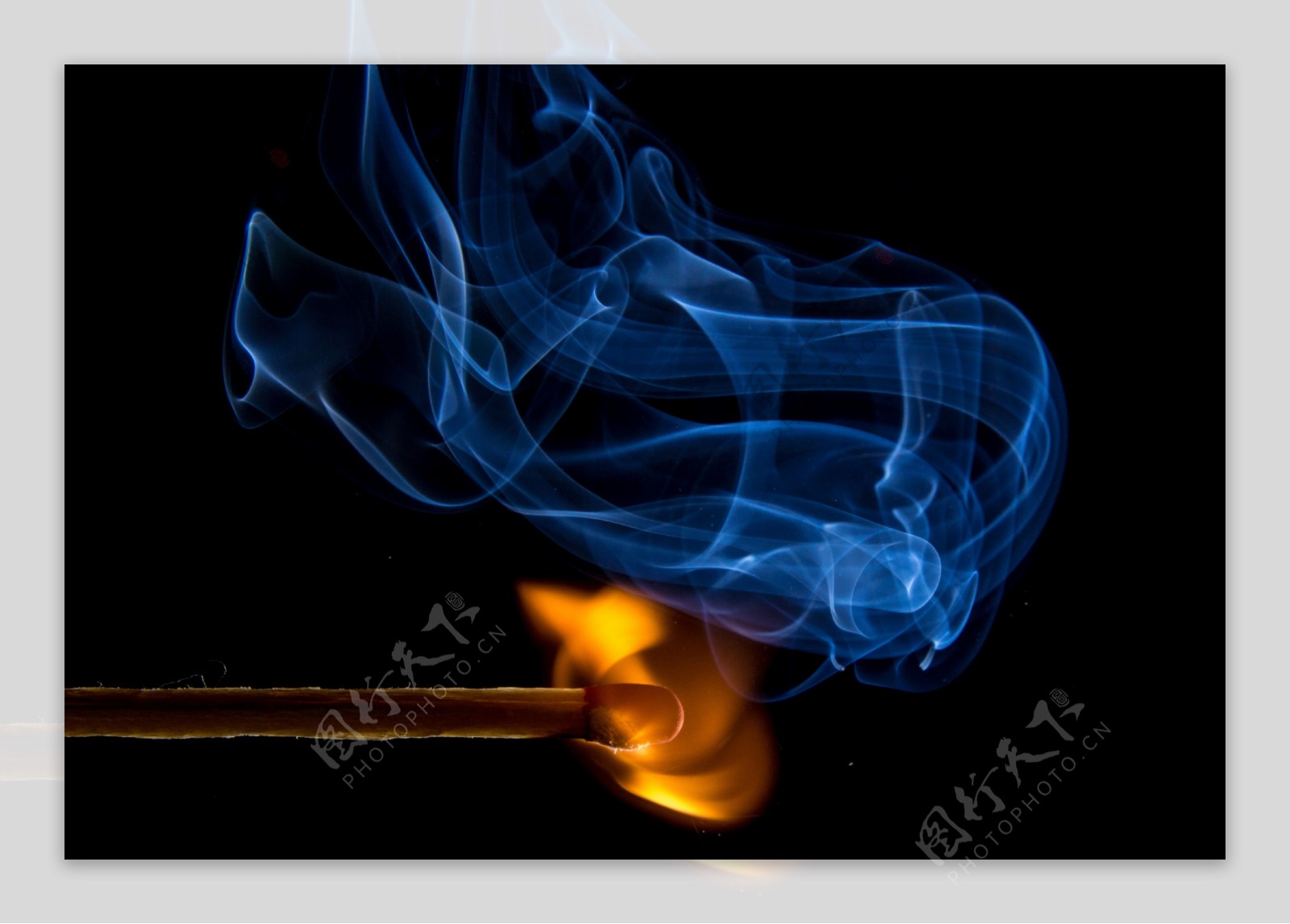 蓝色现实的火小径魔法火焰边界插画图片素材_ID:412131516-Veer图库
