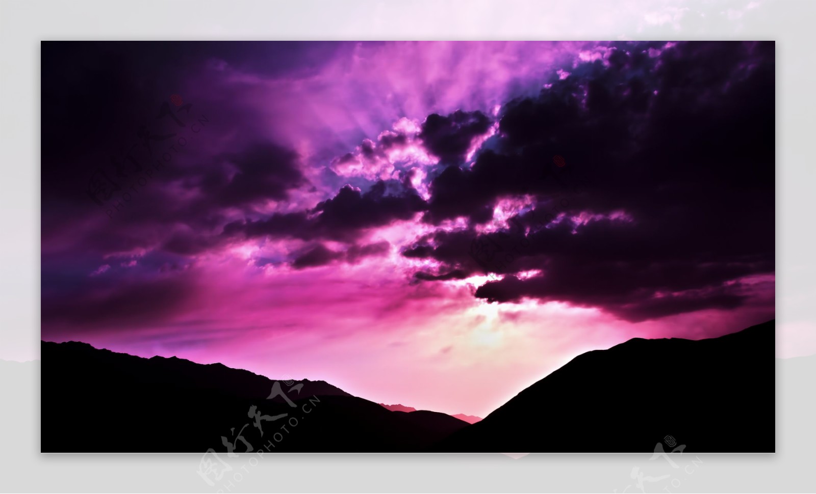 紫色梦幻天空