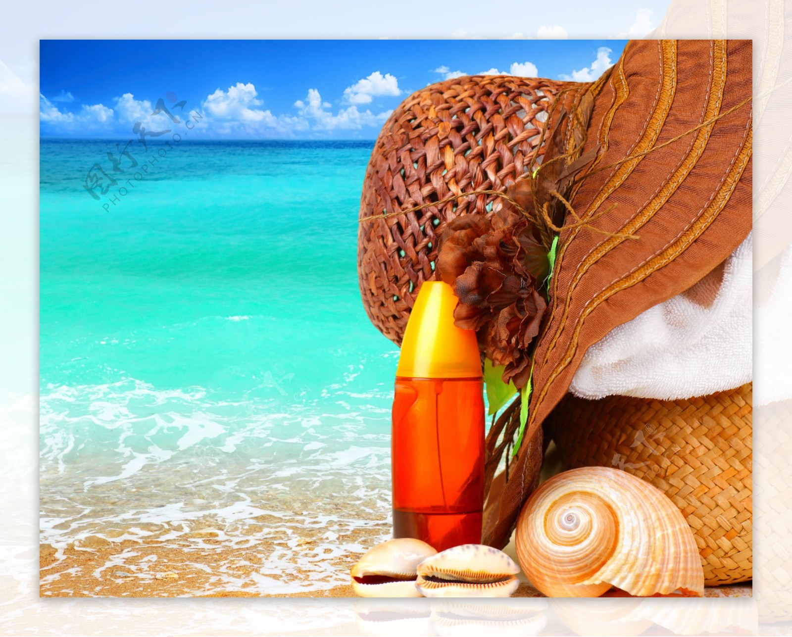 夏日沙滩海滩海螺和女士用品图片
