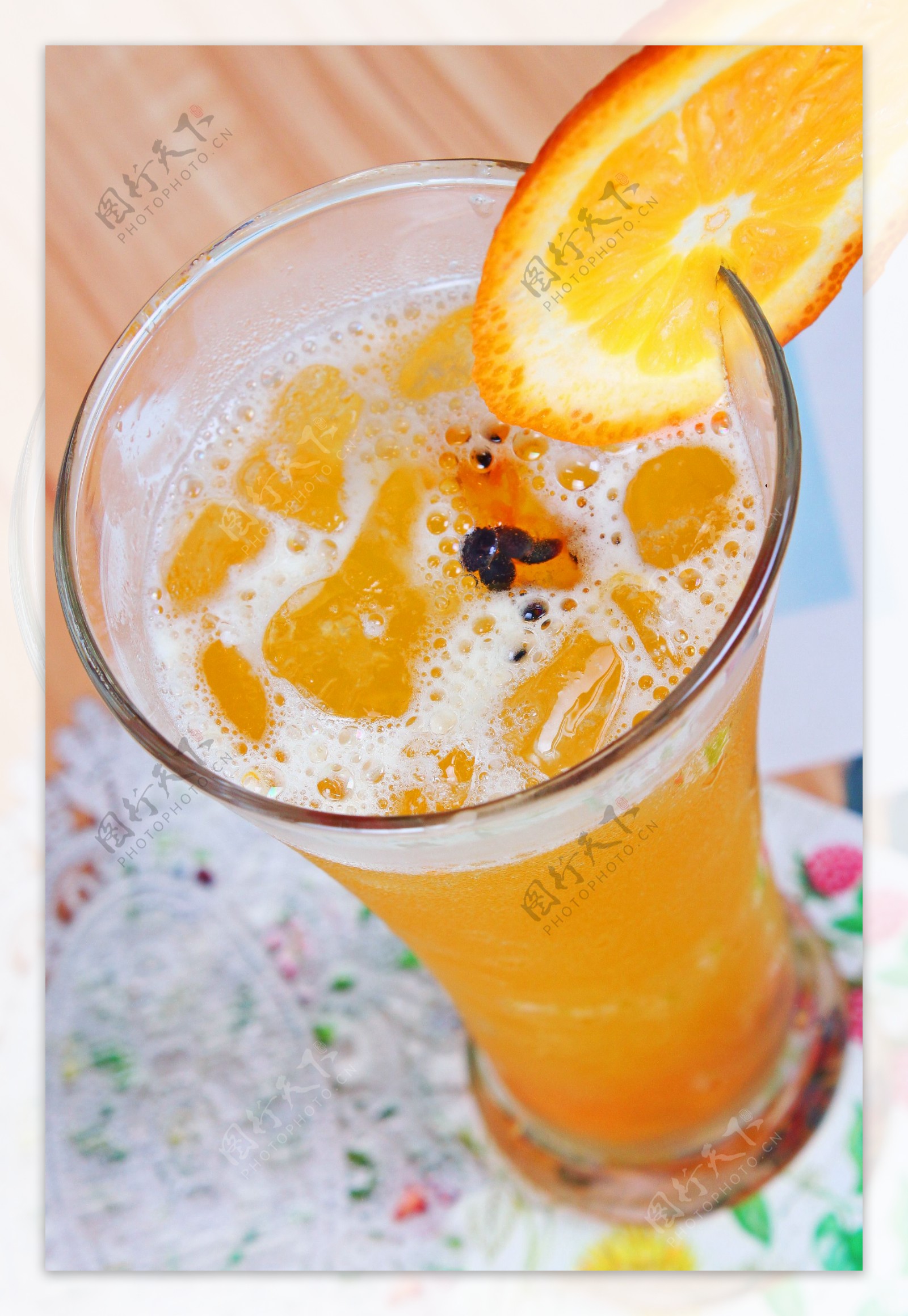 百香脐橙汁图片