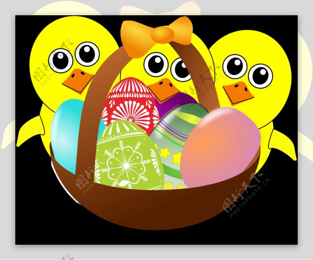 有趣的卡通复活节小鸡的鸡蛋放在一个篮子里
