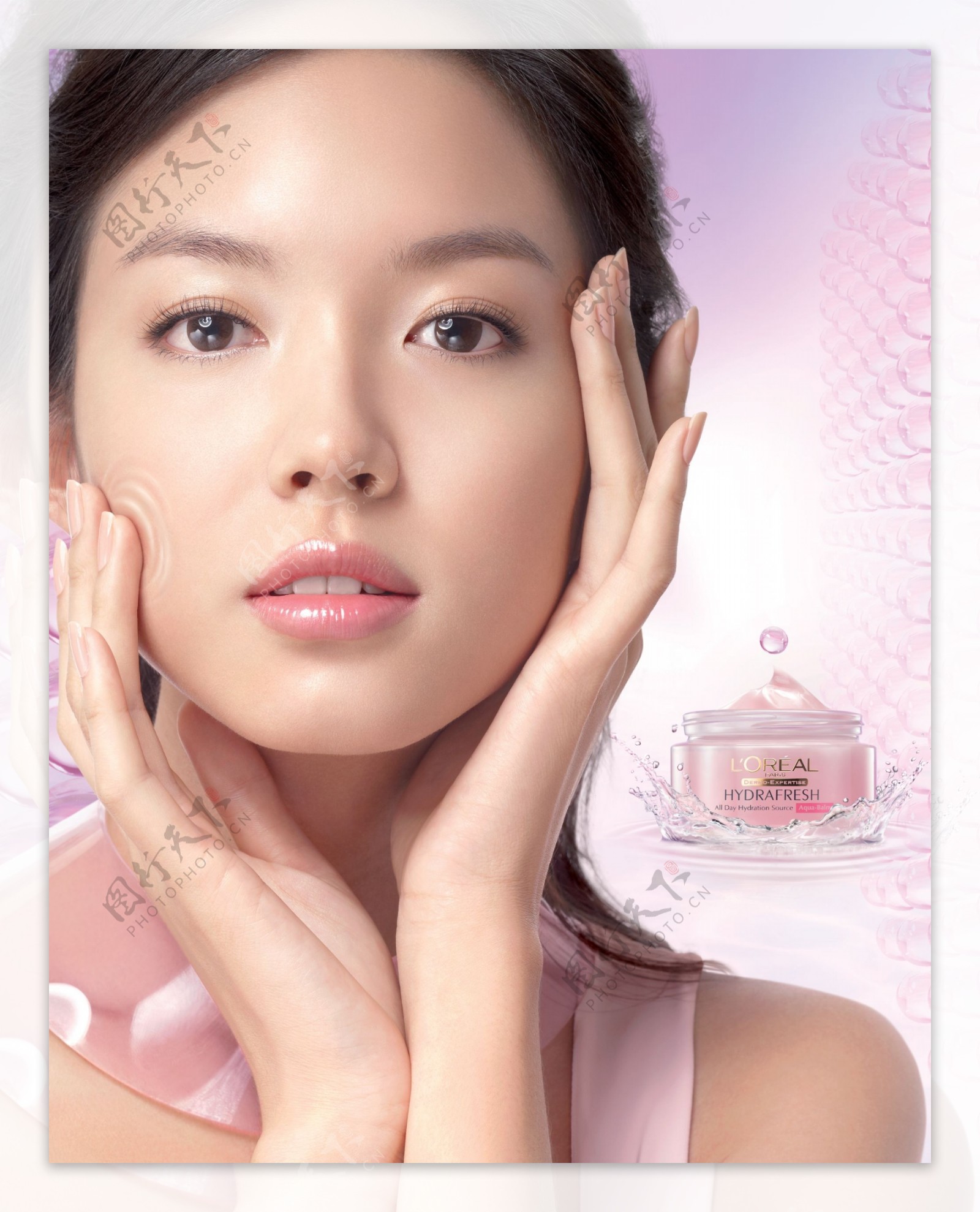 特润霜化妆品广告图片