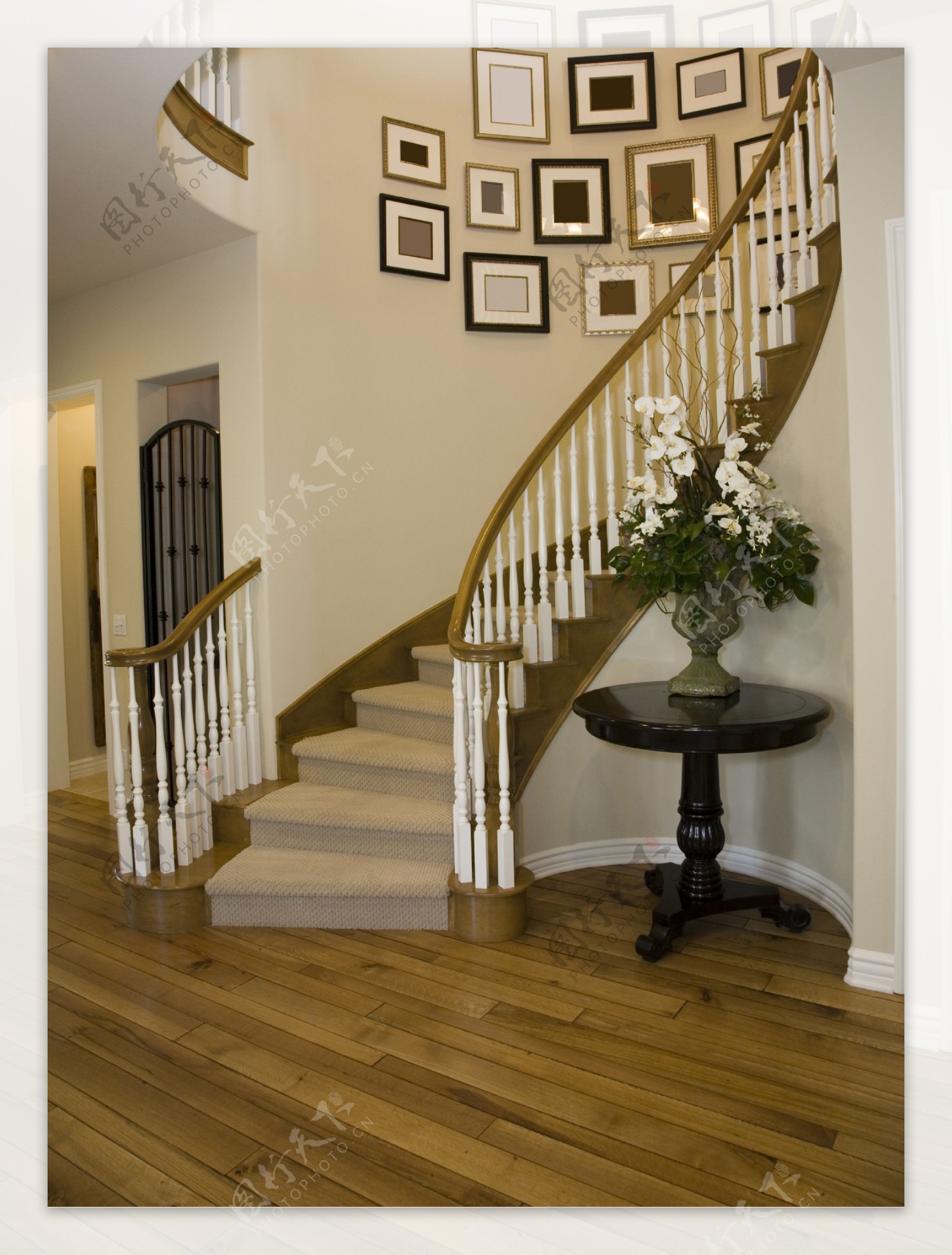 室内楼梯设计图片