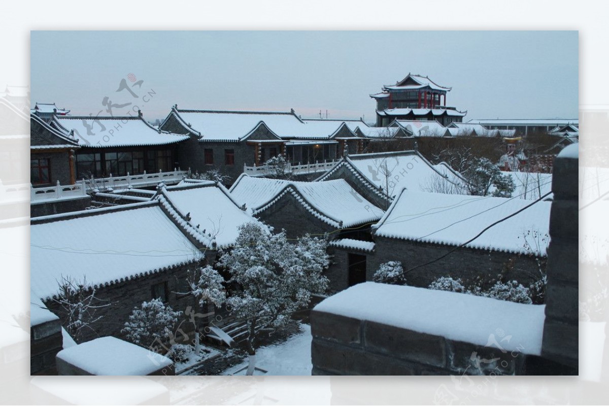 龙园古镇雪景图片