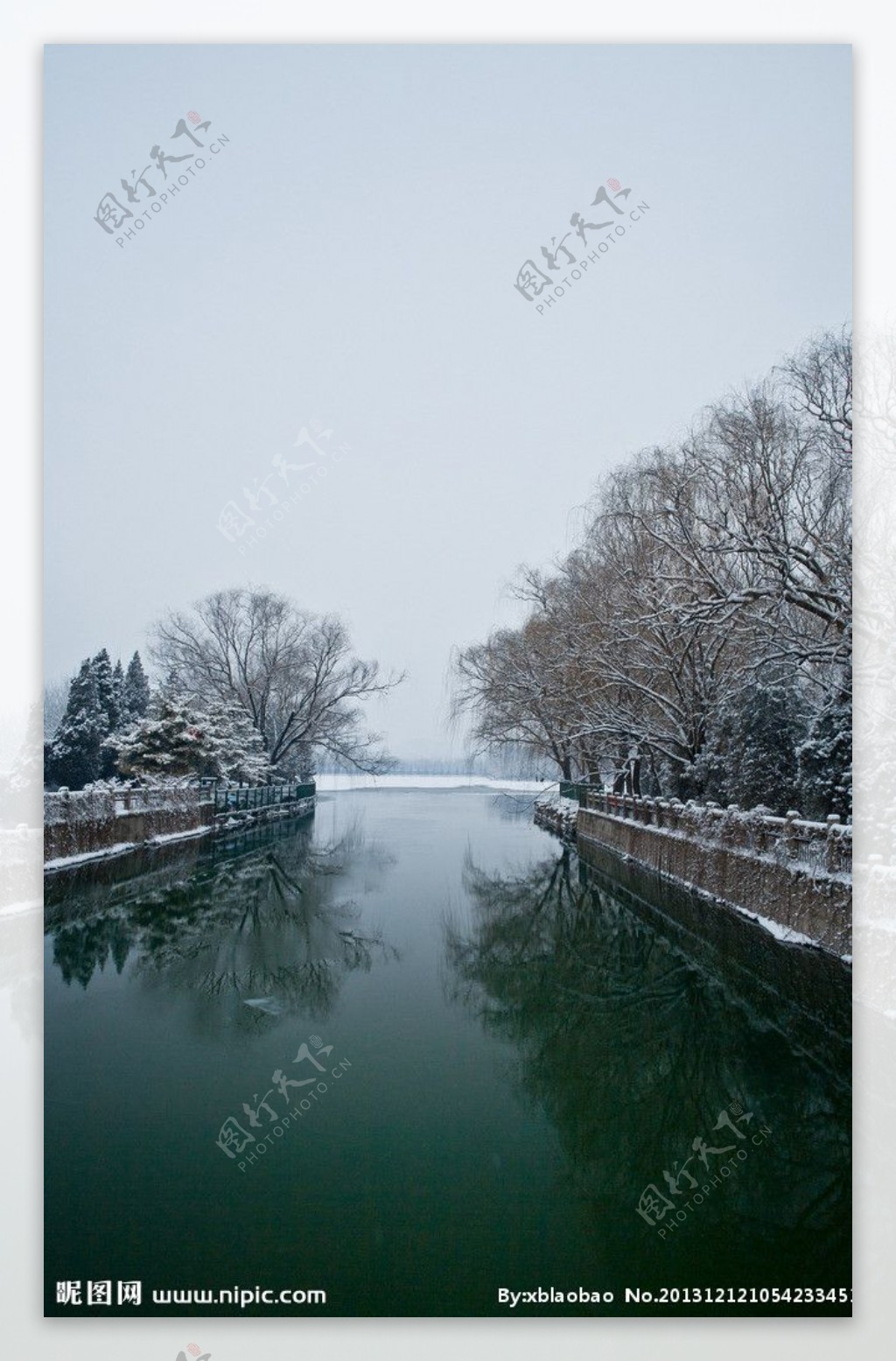 颐和园西湖的雪图片