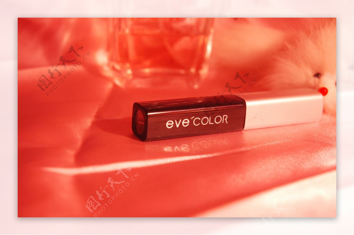 EVE睫毛膏图片