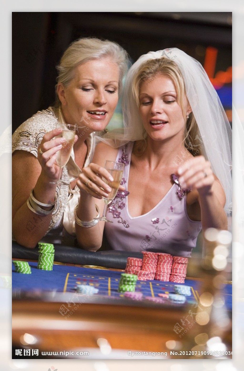 赌场里的美女图片素材-编号27114700-图行天下