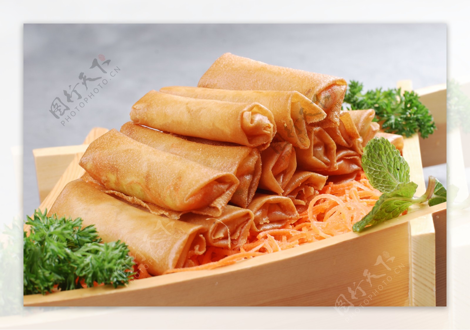 越南鲜虾春卷怎么做_越南鲜虾春卷的做法_豆果美食