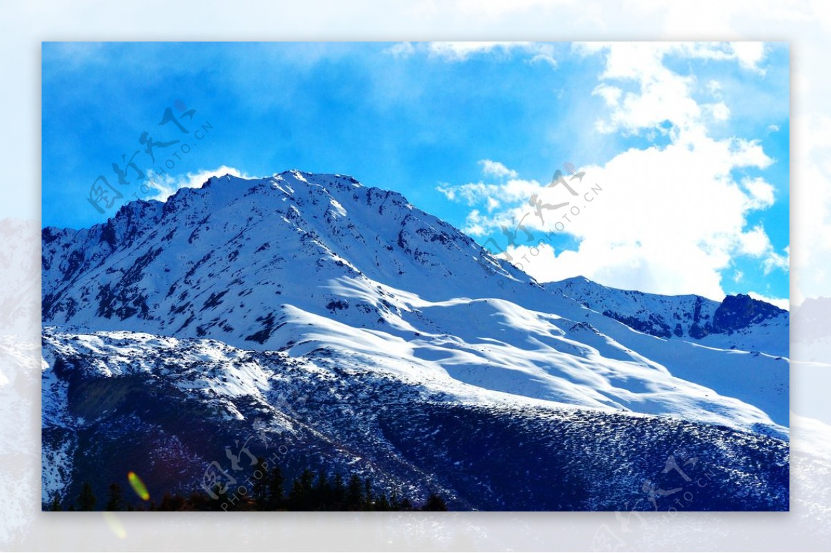 西藏沿途雪山风景图片