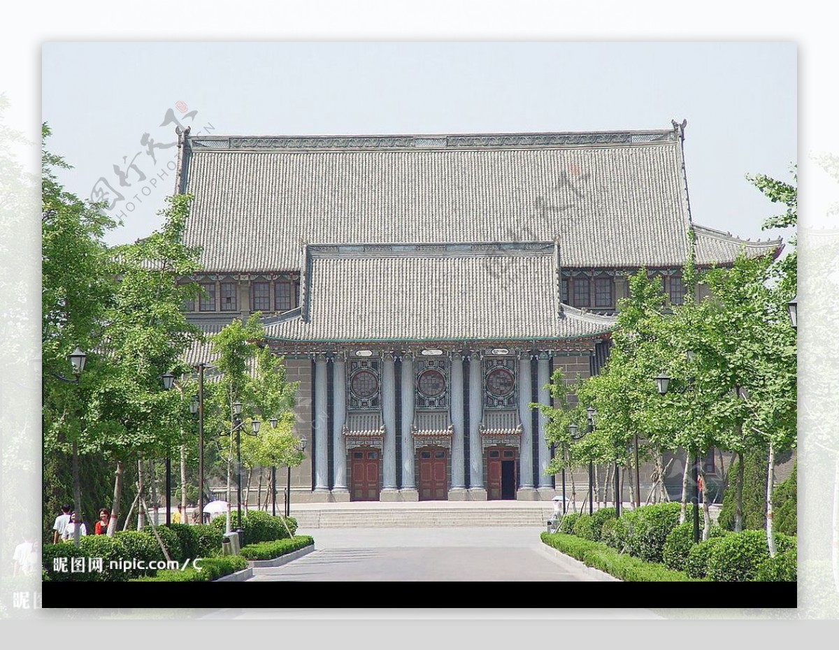 河南大学大礼堂图片