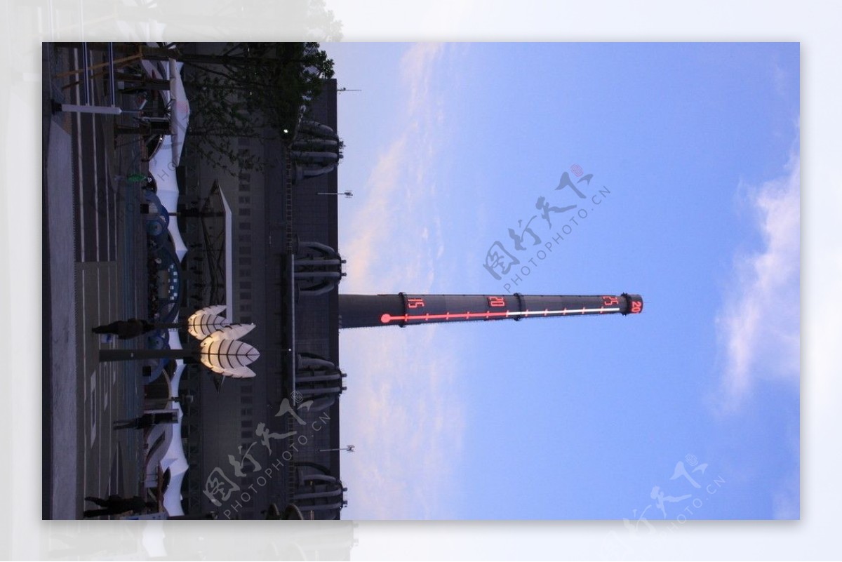 上海世博会之巨型温度计图片