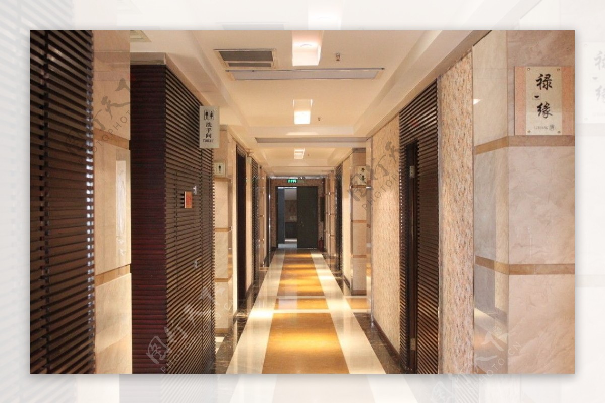 某五星级酒店走廊图片