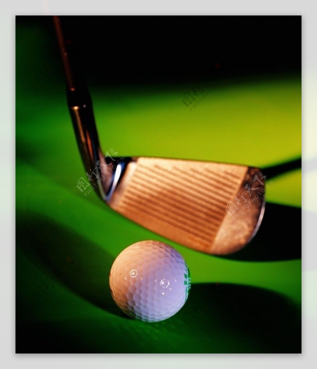IRONS INESIS 500——精美高尔夫球杆，为你提供独特的运动体验 - 普象网