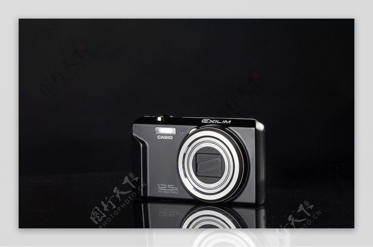 卡西欧ZS100数码相机图片