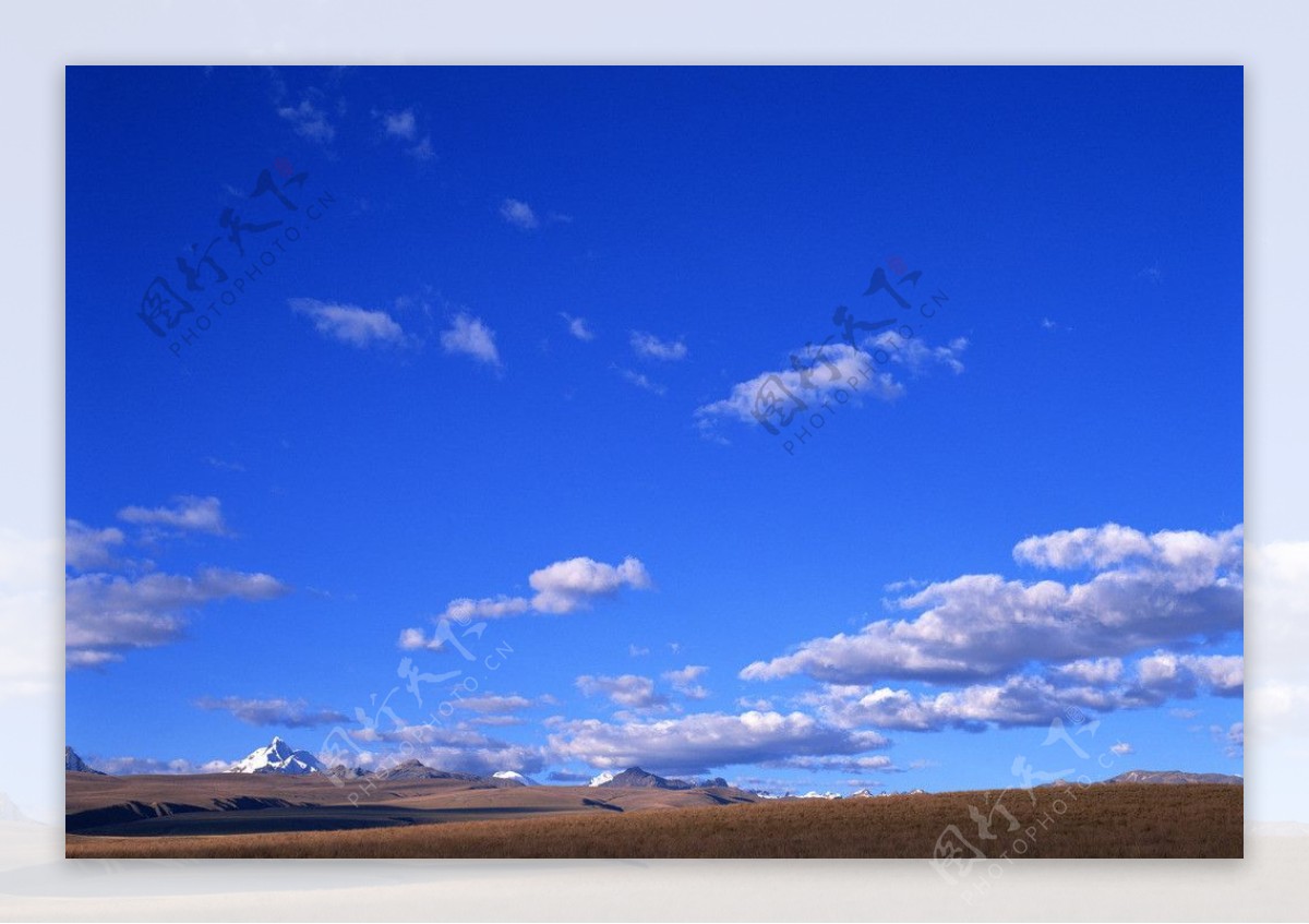 天空沙漠蓝天图片