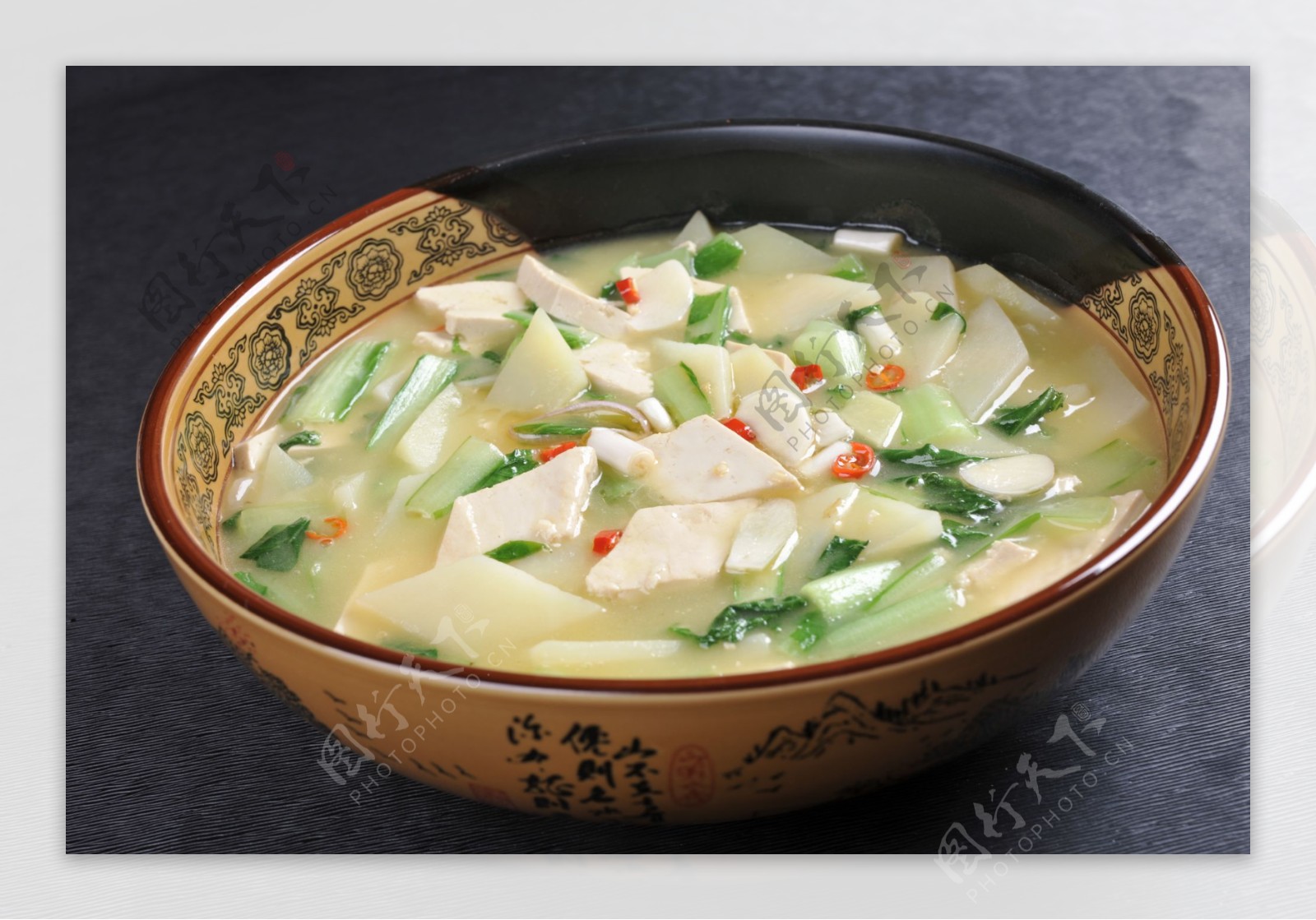 白菜炖豆腐怎么做_白菜炖豆腐的做法_豆果美食