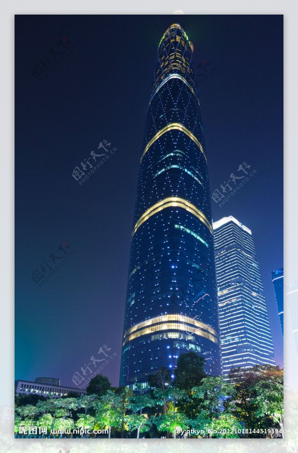 广州珠江新城西塔图片