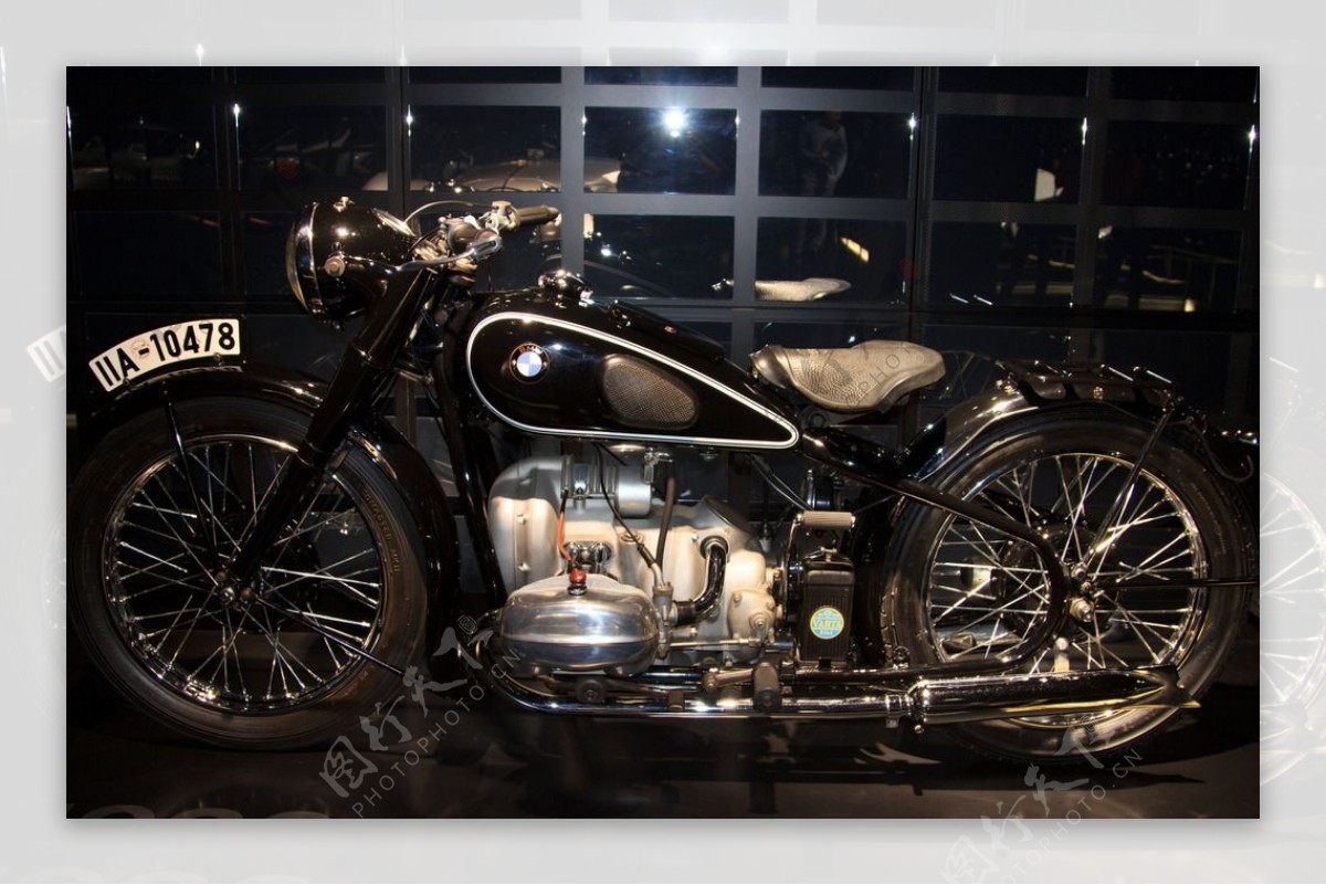 宝马博物馆摩托车展览图片
