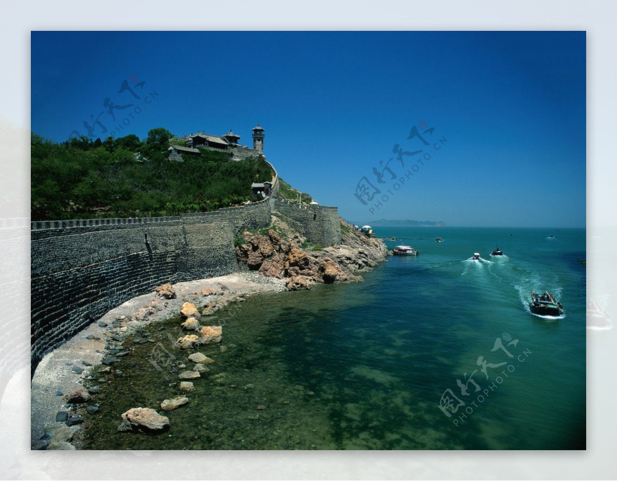 烟台蓬莱阁海岸远景图片