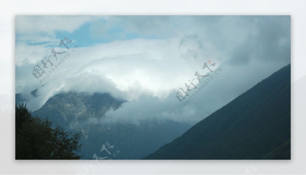 雪山风光图片