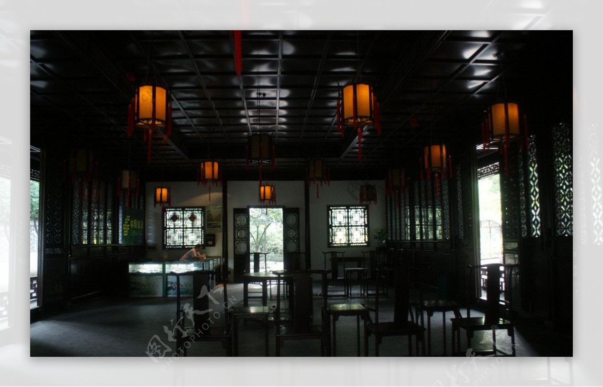 古色古香的江南书香建筑内景图片