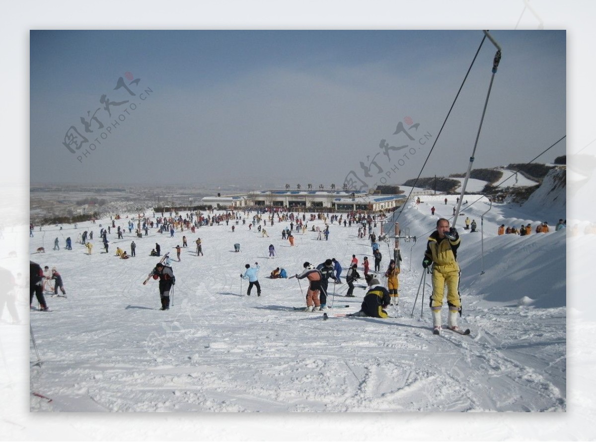 兰州兴隆山滑雪场图片