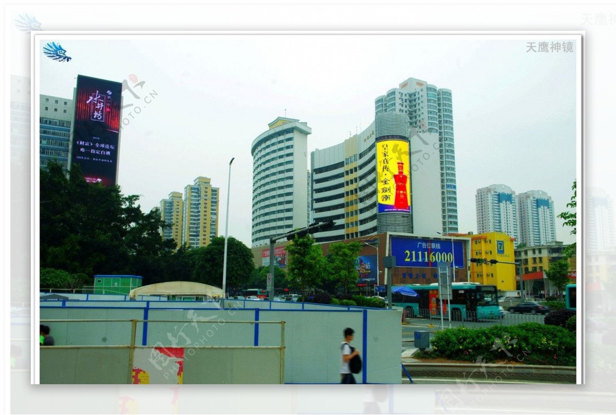 城市建筑电子广告屏图片