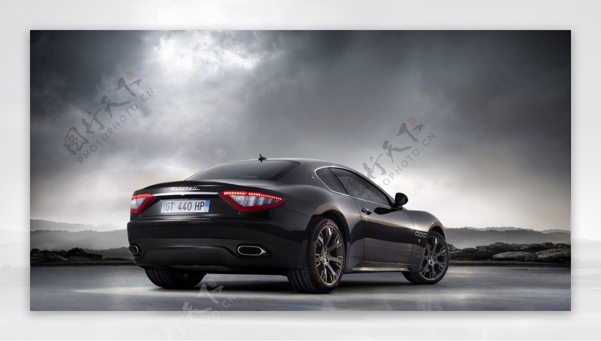 马萨拉蒂Maserati跑车广告素材图片