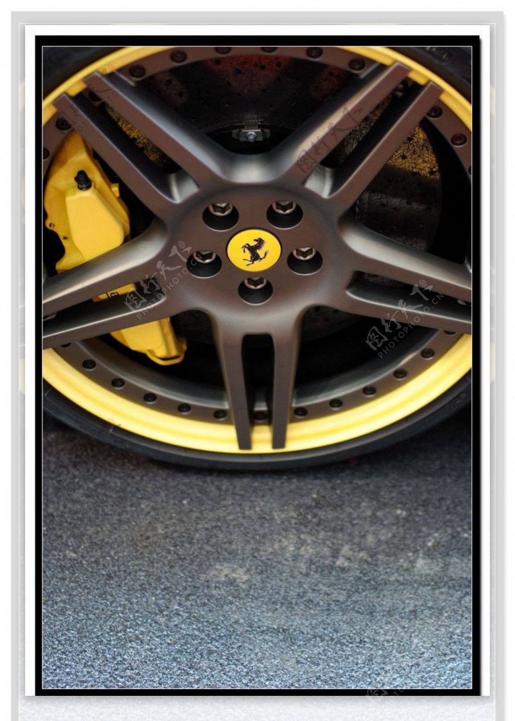 法拉利F430轮胎图片