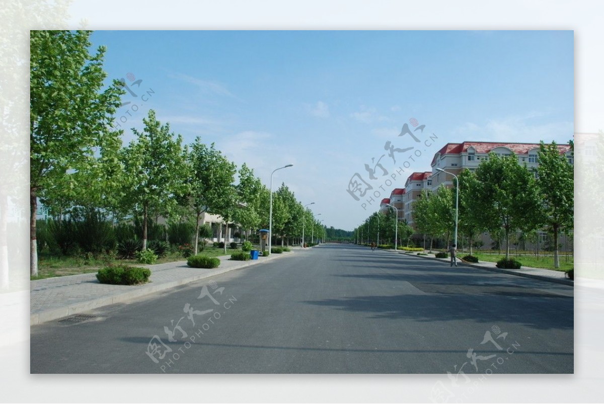河南工业大学校园景色图片