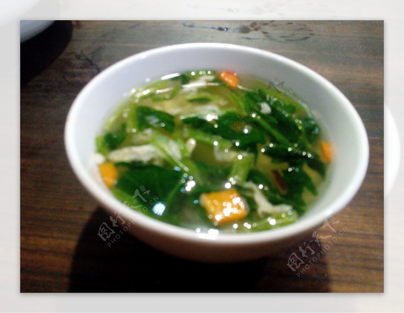 西红柿菠菜豆腐汤怎么做_西红柿菠菜豆腐汤的做法_豆果美食
