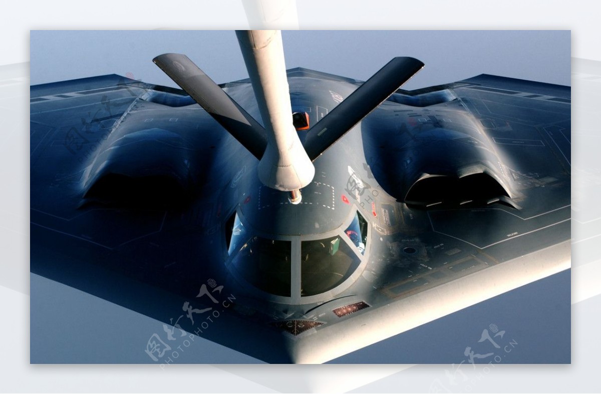 B2轰炸机图片