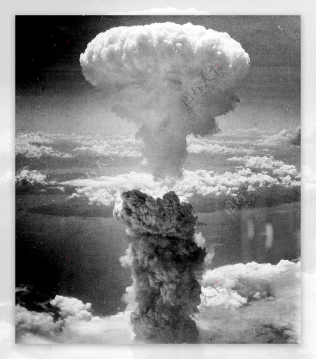 1945年长崎市原子弹爆炸图片