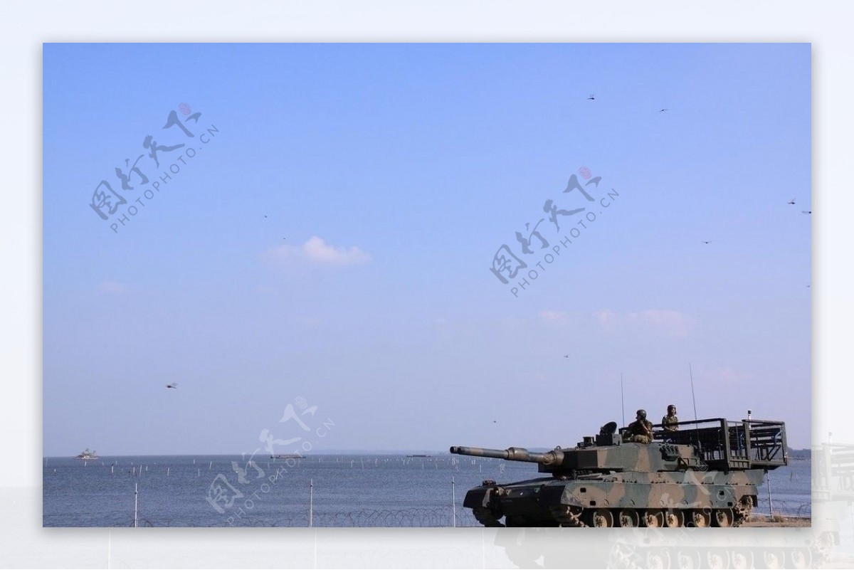 日本陆上自卫队90式主战坦克图片