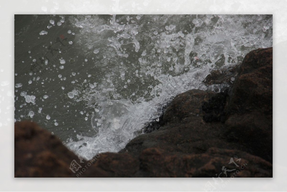 水大海水珠浪花石焦石图片
