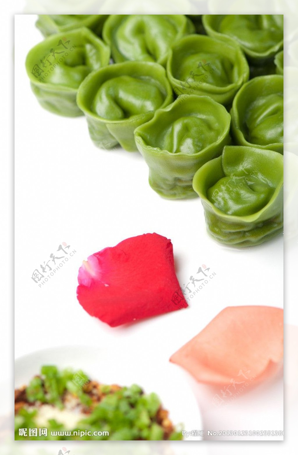绿色饺子图片
