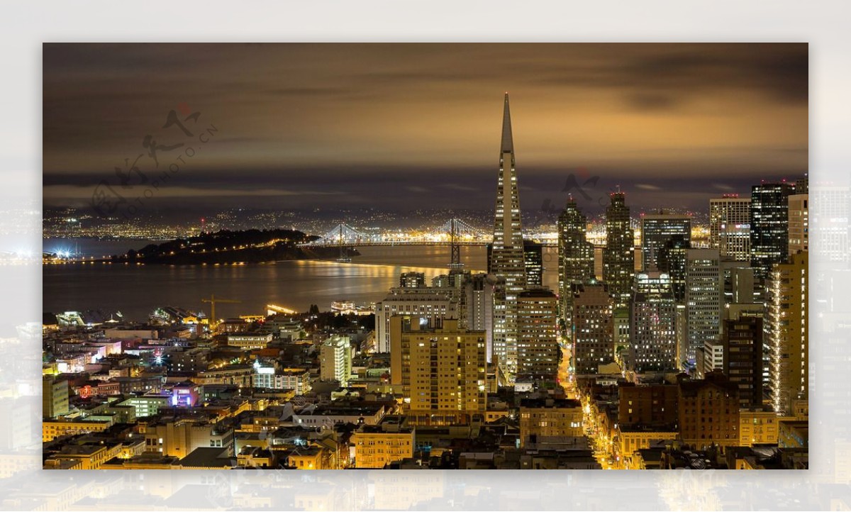 旧金山市中心夜晚俯瞰图片
