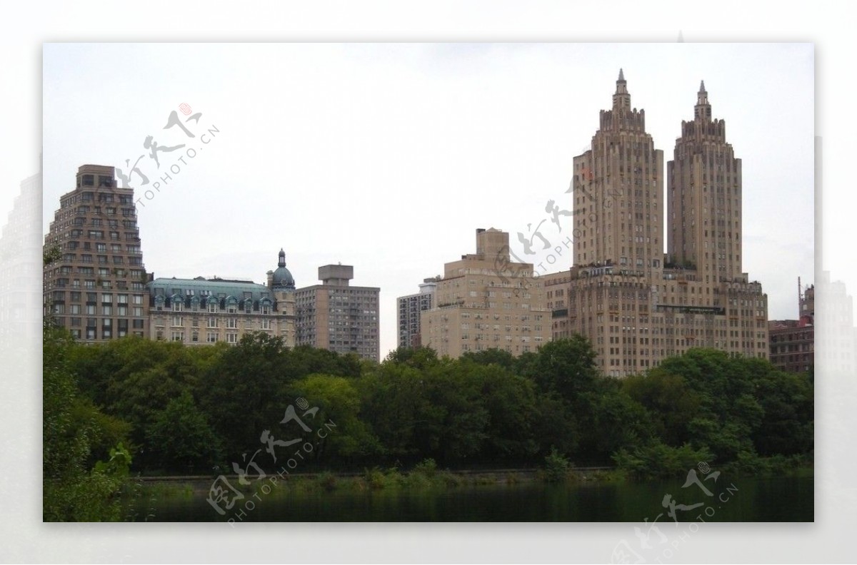 纽约中央公园园外建筑图片
