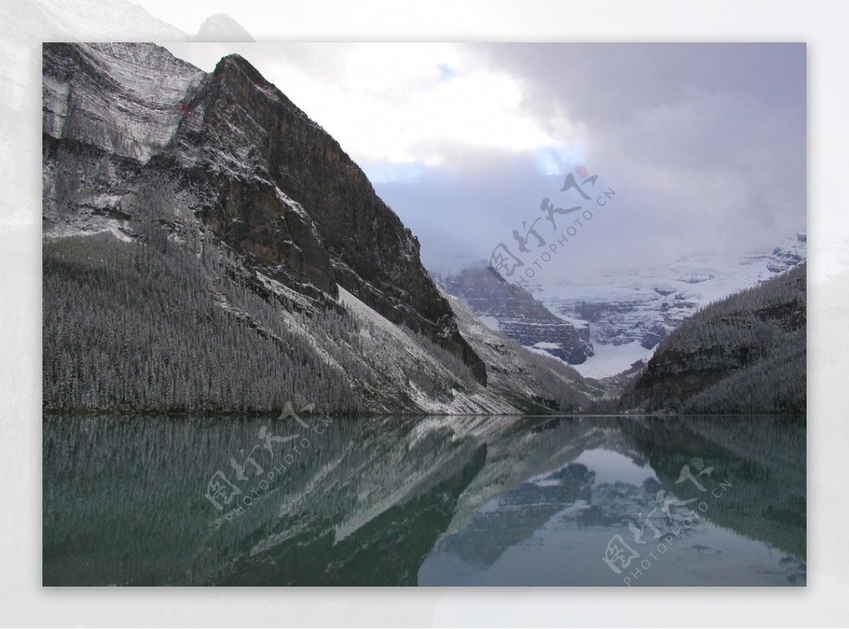 加拿大路易絲湖图片