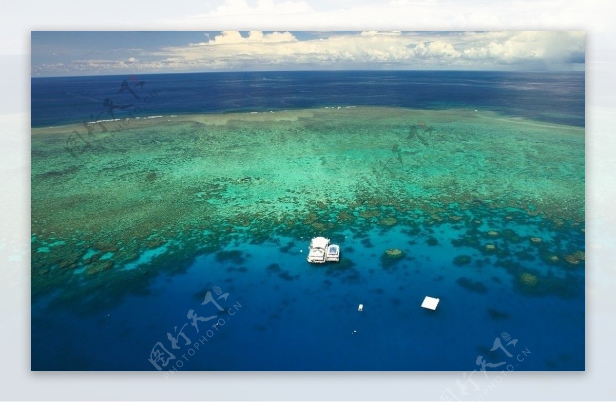 凯恩斯大堡礁上空图片