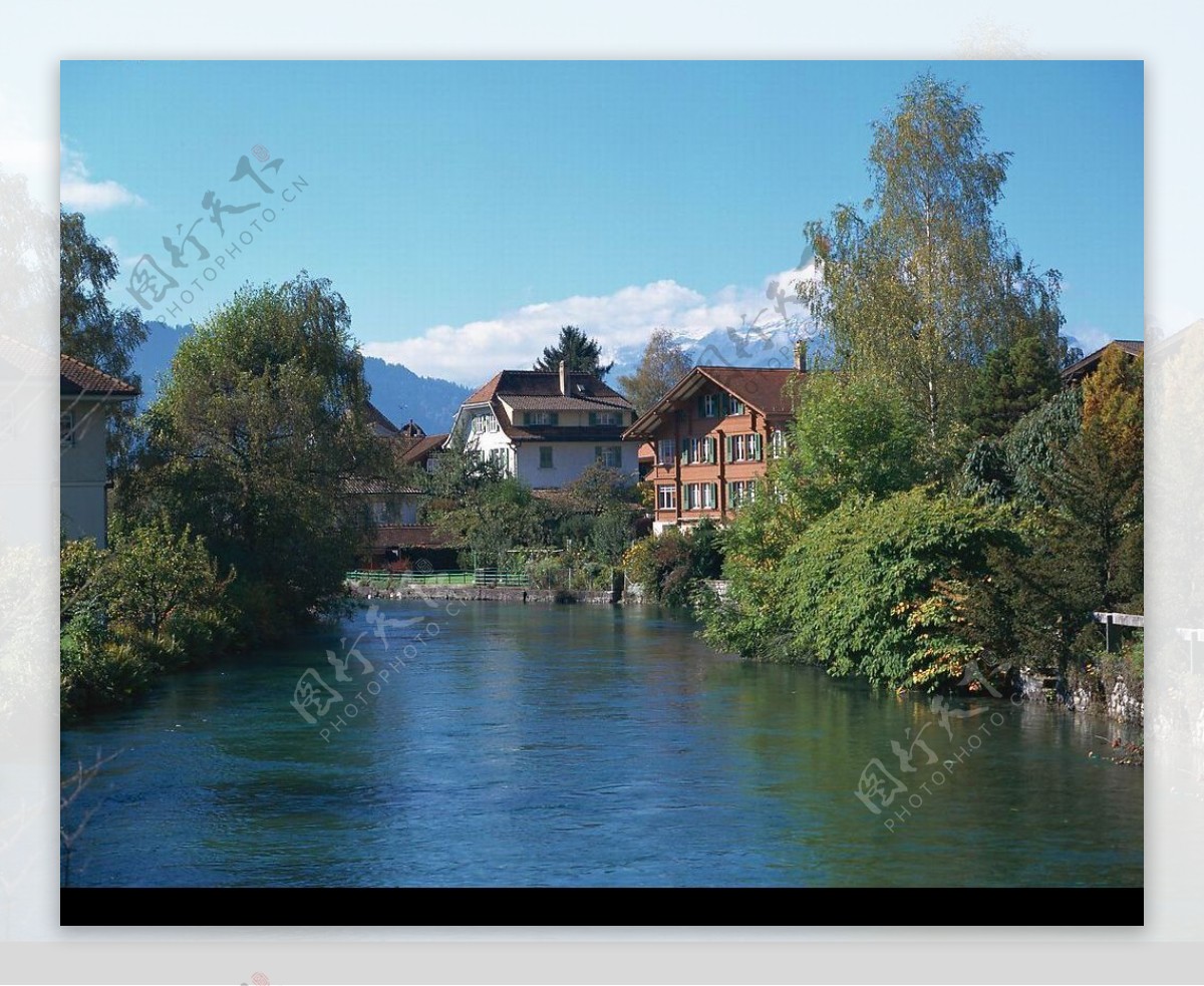 瑞士山水剪影图片