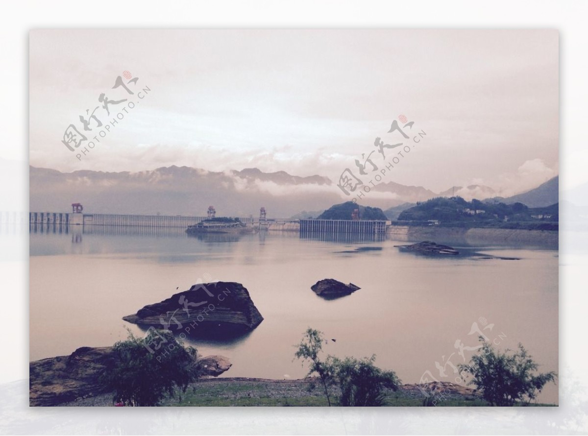 宜昌三峡山水风景图片