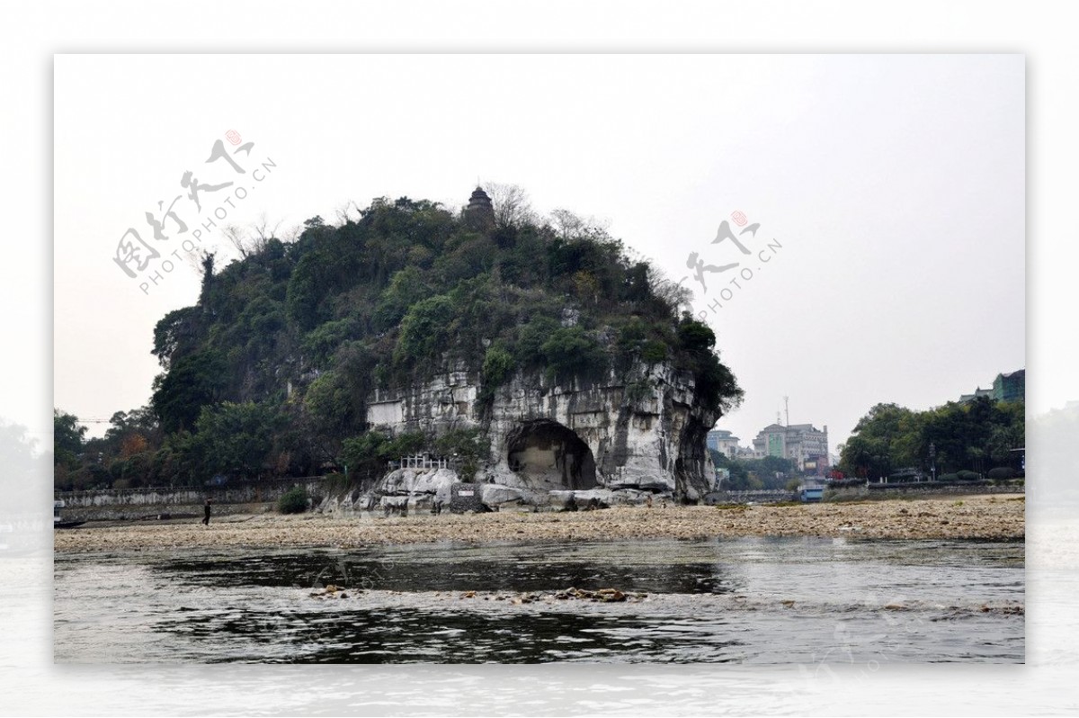 象鼻山图片