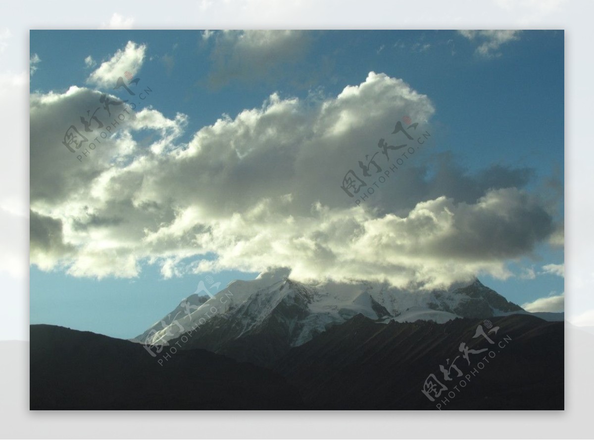 西藏的云图片