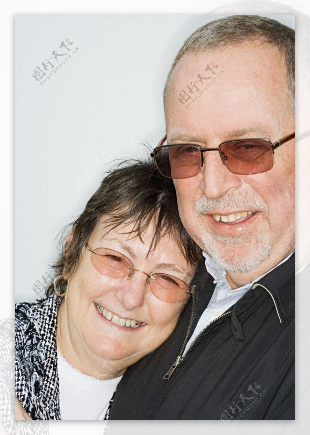 幸福老年夫妻图片