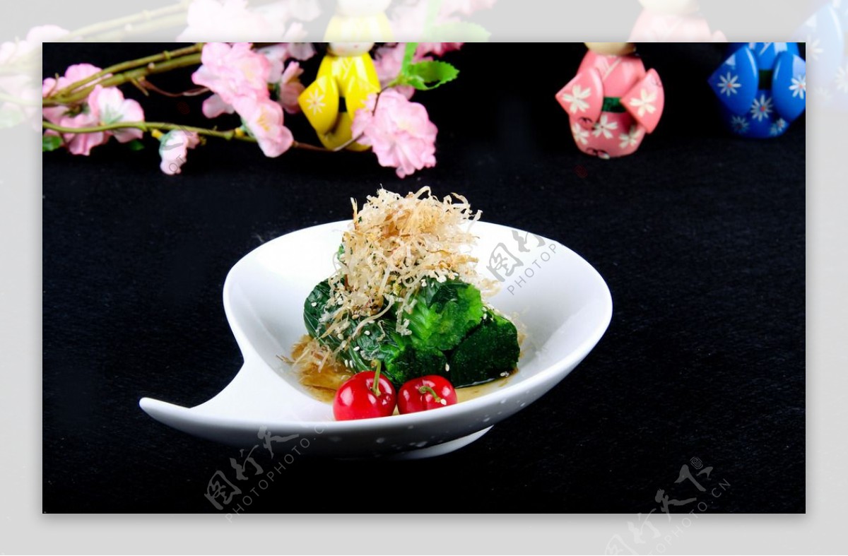 日式冷菠菜图片