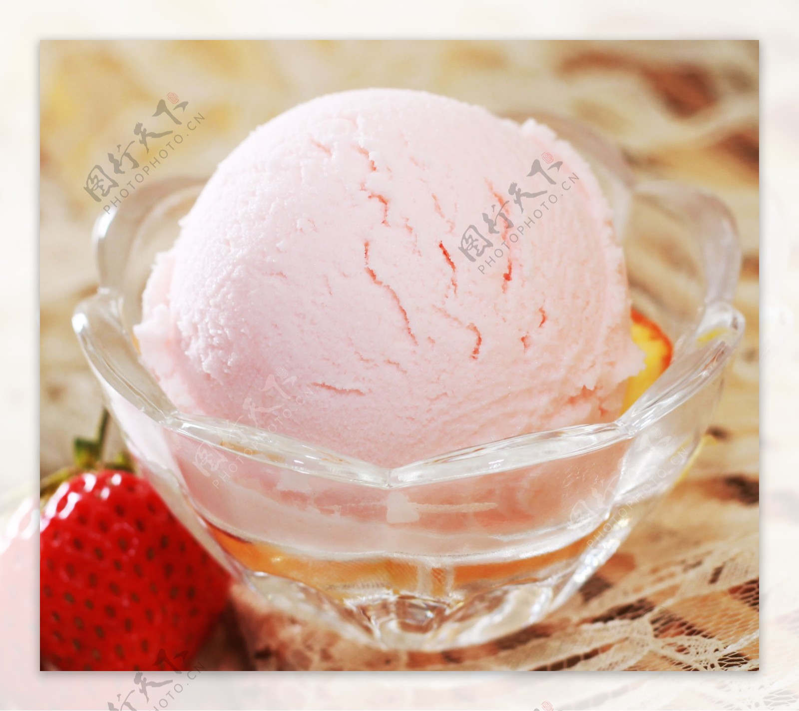 冰淇淋图片平面广告素材免费下载(图片编号:1012410)-六图网