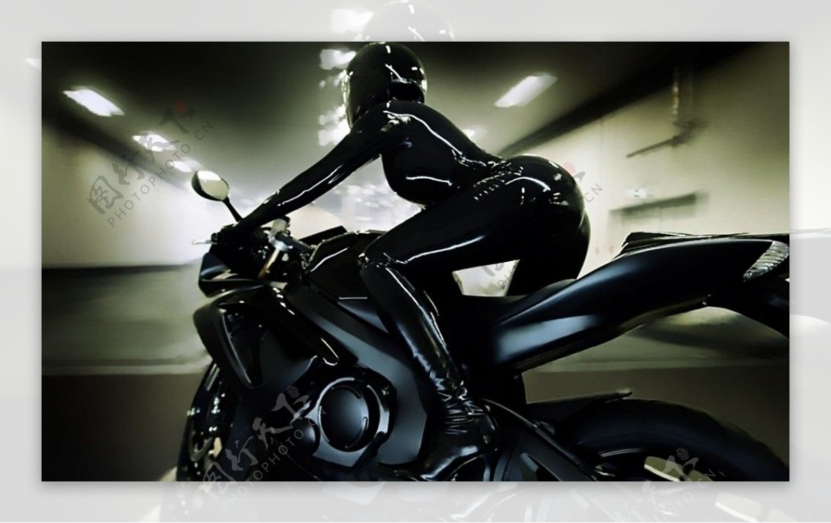 女性摩托图片