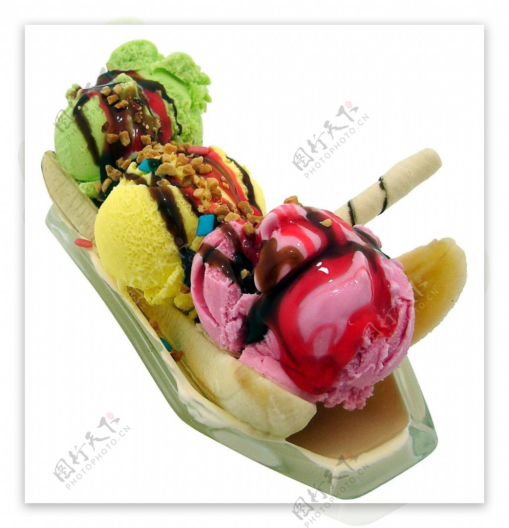 三色冰淇淋船图片